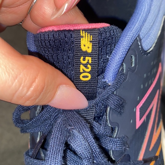 New balance 520 running shoe women’s 11 - Picture 4 of 6